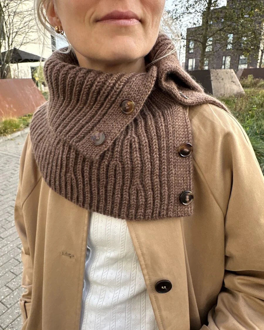 PetiteKnit November Neck PetiteKnit November Neck