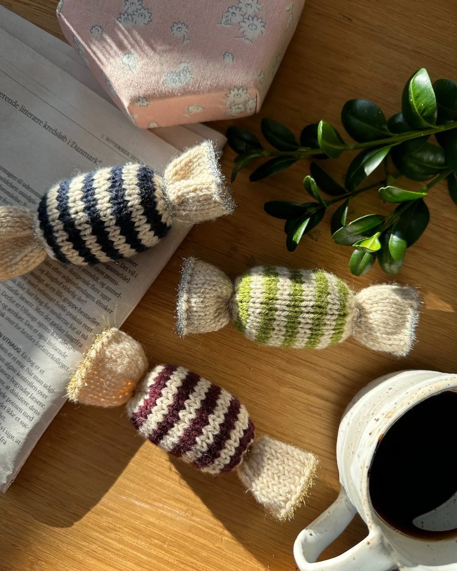 Julekaramell gratis strikkeoppskrift