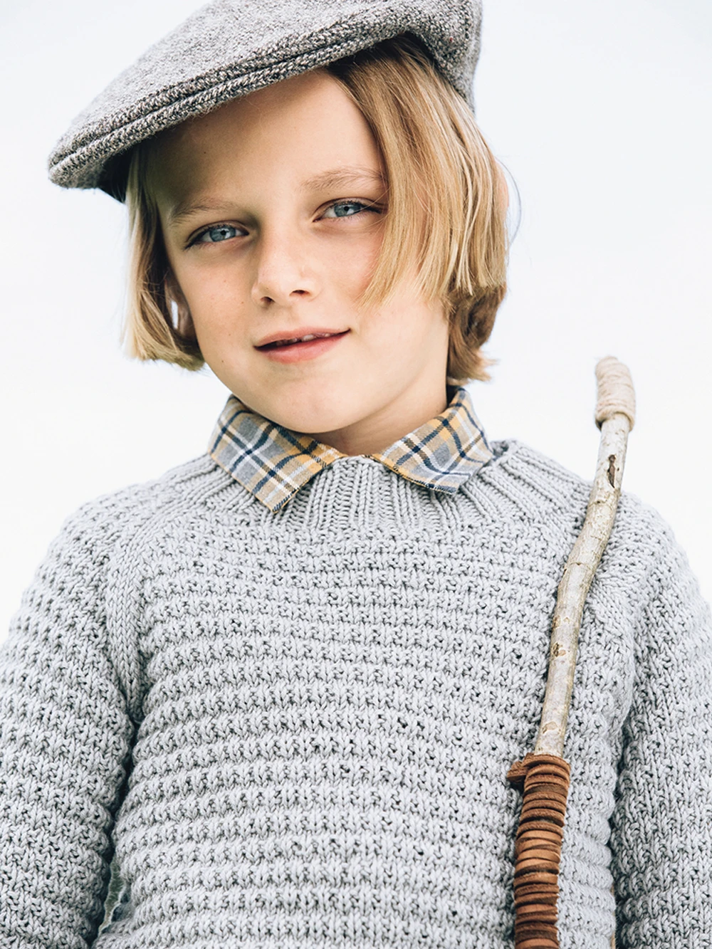 Guttegenser med raglan - gratis strikkeoppskrift
