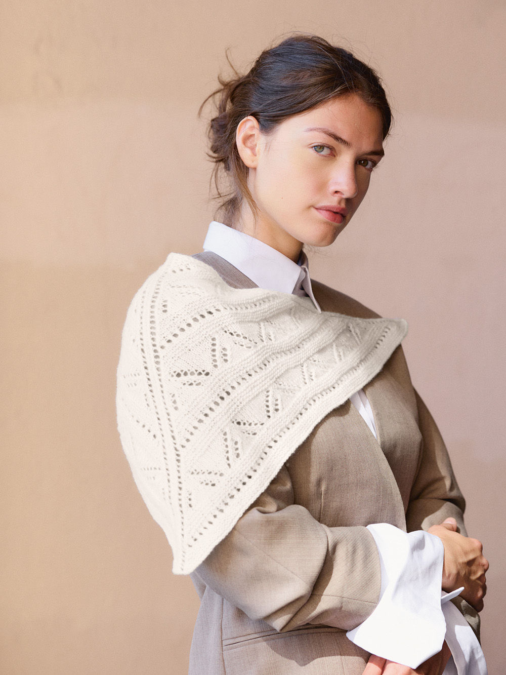 2508 Cashmere 01 Petra Scarf 2508 Cashmere 01 Petra Scarf