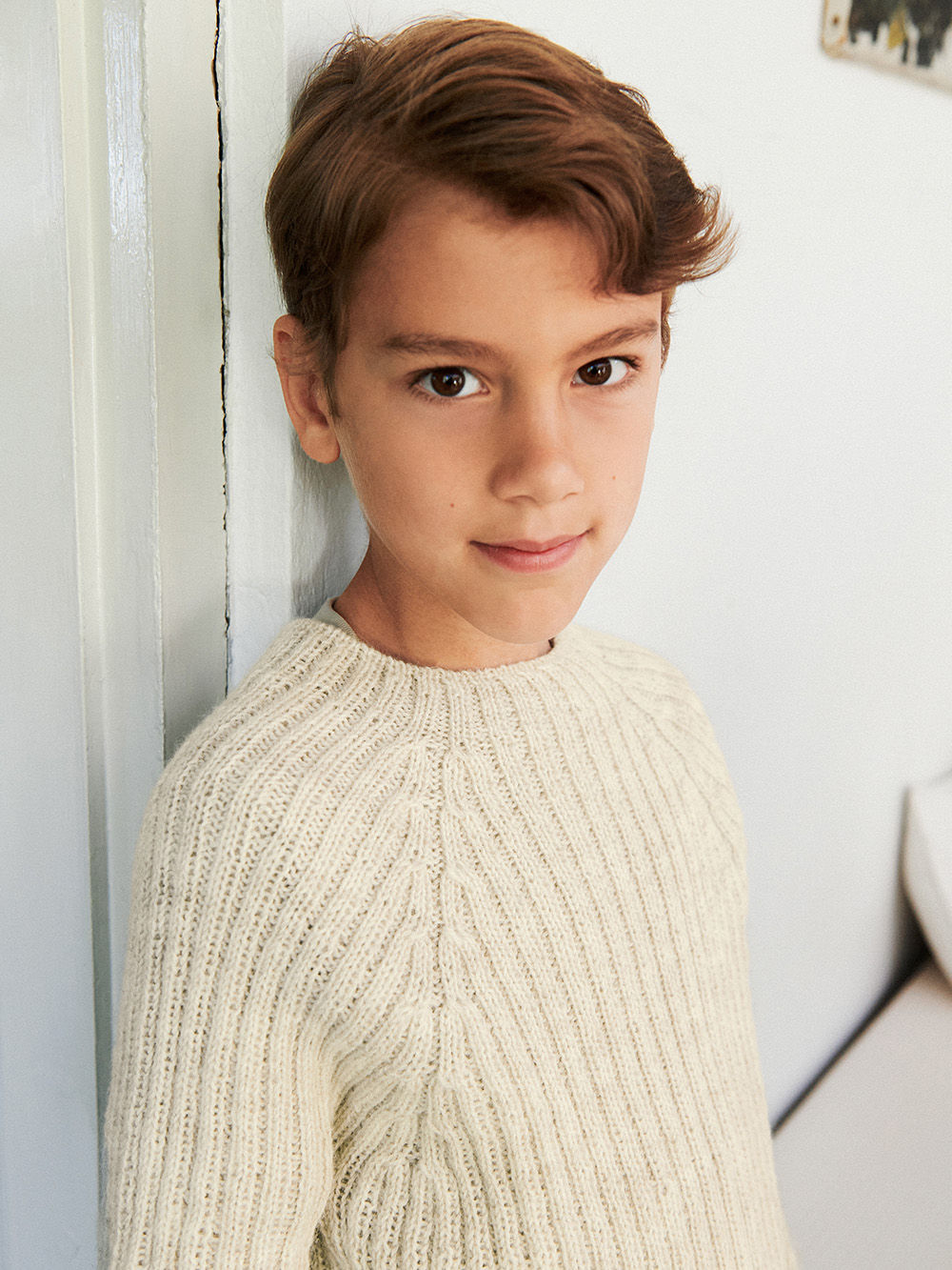 2605 Mykt til Barn 05 Theo sweater junior 2605 Mykt til Barn 05 Theo sweater junior