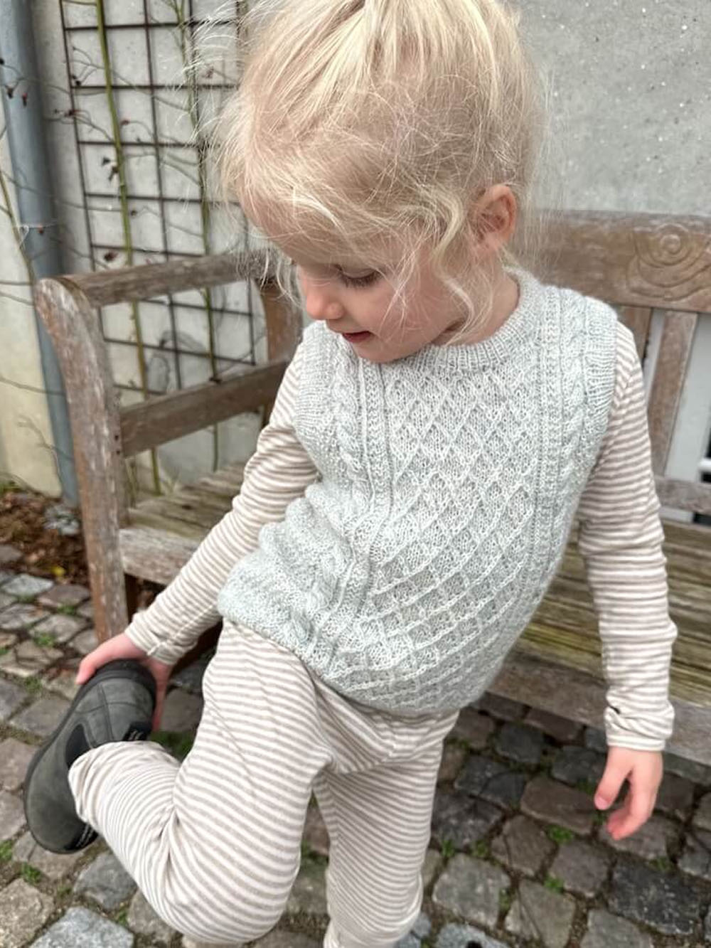 PetiteKnit Mønster Moby Slipover Mini PetiteKnit Mønster Moby Slipover Mini