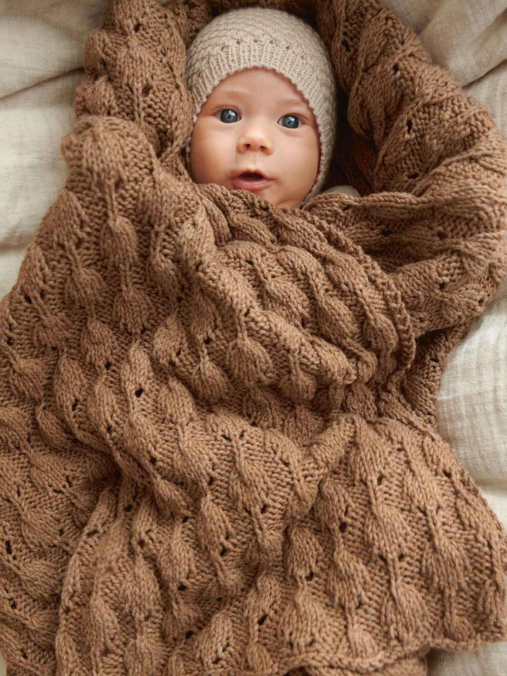 2413 Lilja Baby Blanket 3 2413 Lilja Baby Blanket 3