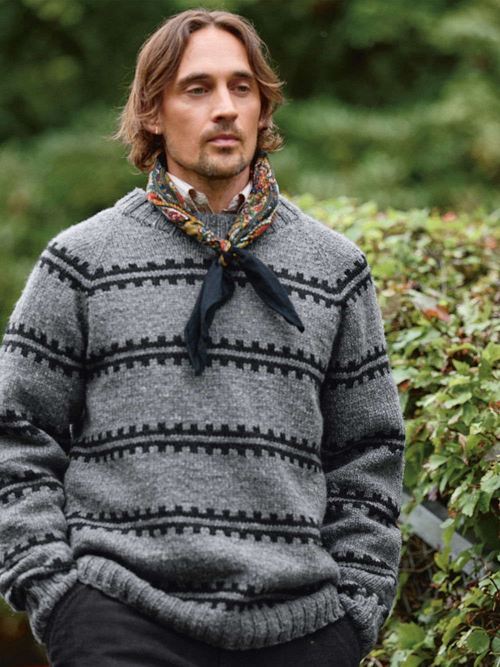 2513 Atlas Ridge Sweater Man 2