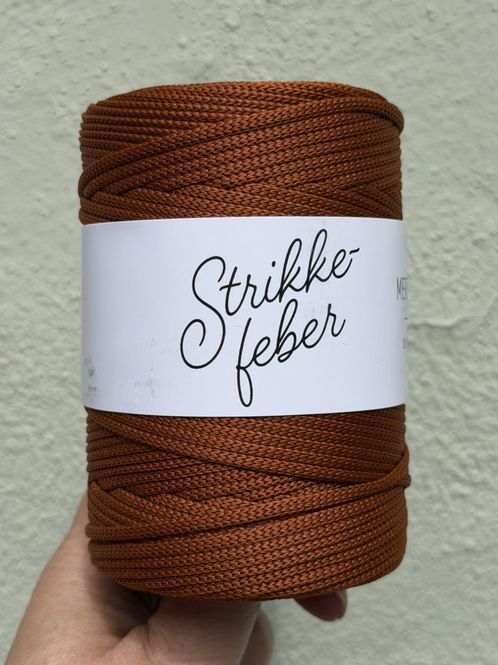 Mere Snor #34 Karamell – snor til hekling og makramé
