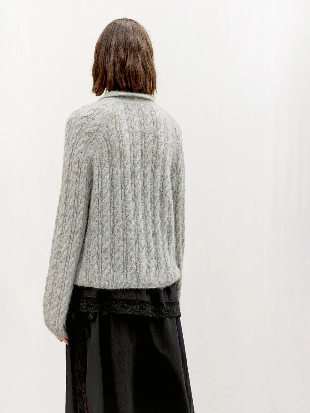 2606 Nr. 3 - Amber Sweater