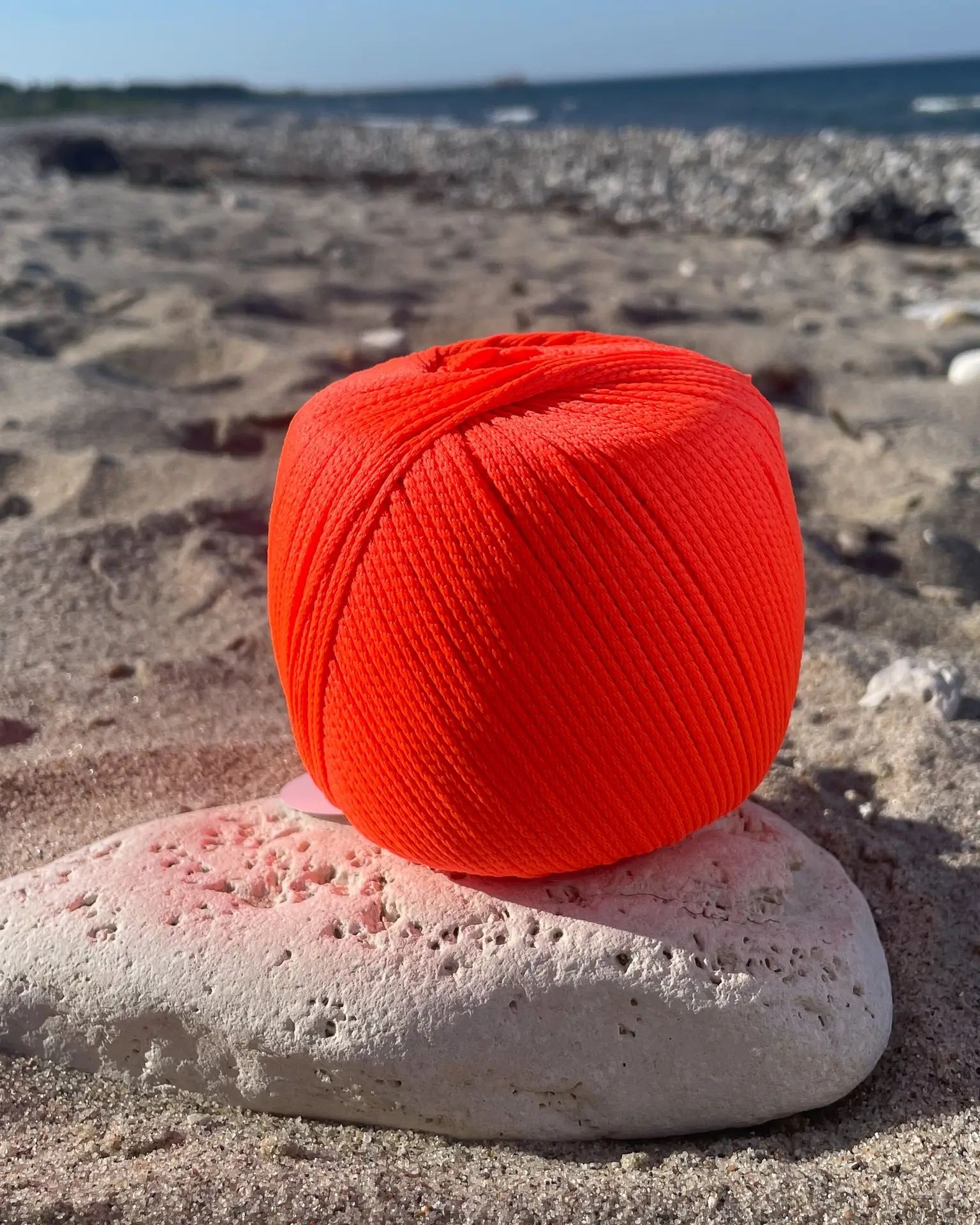 Summer-Loop, Neon koral